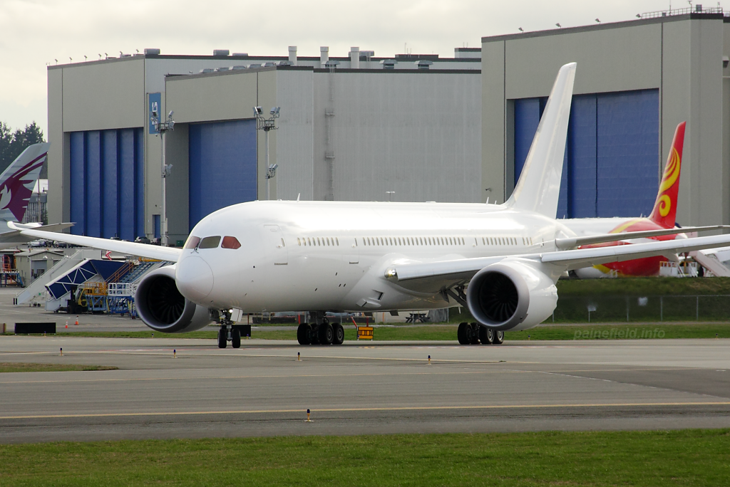 787-8 N507BJ at Paine Field